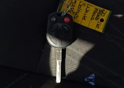 2016 Ford Focus Se z USA, uszkodzony, nr VIN 1FADP3F20GL375568